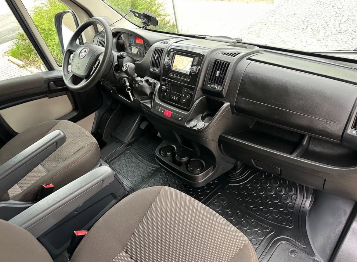 Minibus Fiat Ducato 148ch 9 places